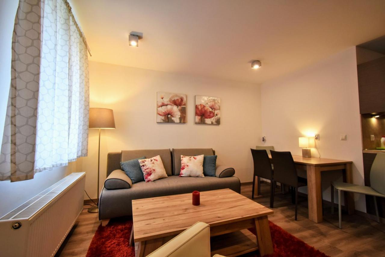 Apartment Dalibor II With Private Entrance And Private Garage Špindlerŭv Mlýn المظهر الخارجي الصورة